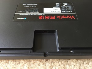 Vermilo VB87M Bottom USB Port